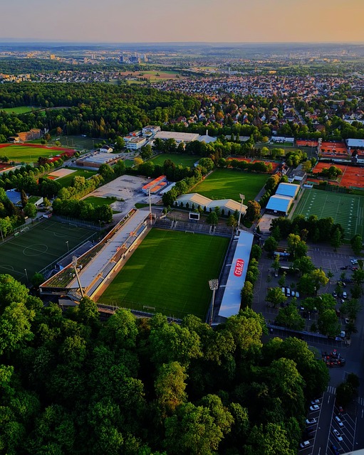 间里国足成 间里国足成